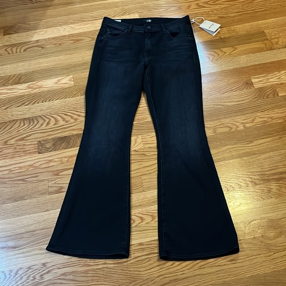 MOTHER The Weekender High Rise Flare Jeans Size 30 NWT - Picture 6 of 14